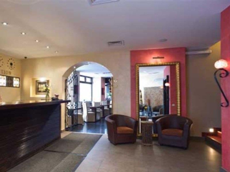 Moxa Boutique מלון